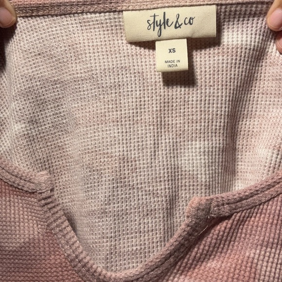 size xs pink camo print thermal v neck long sleeve - Picture 5 of 5